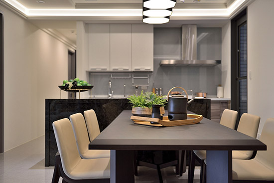 用一整個(gè)空間的溫柔，想給你全心的禮遇。