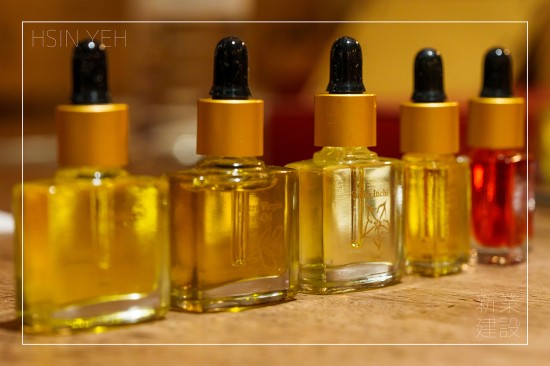 當(dāng)天品嚐異國風(fēng)味的各款油品，德國黑種草籽油、西伯利亞沙棘油、祕魯印加果油、臺灣苦茶籽油等，來一場舌尖上的環(huán)油世界。