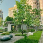 「懷念往事」是流蘇的花語。微風輕拂，憶起那曾經(jīng)的往事，在飛舞的流蘇中細細品味！