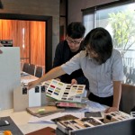 我們處處留心，嚴選合宜的板材顏色與紋路，就是為了讓您住得舒心。