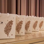 居家安全、環(huán)境質(zhì)感與社區(qū)活動(dòng)環(huán)環(huán)相扣，正如我們本次為宜家住戶(hù)準(zhǔn)備來(lái)自大地的恩賜予贊禮──『一畝田良米+紅豆』。