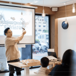 2023年竹北的第一場手作活動，非常開心邀請到 - 興趣誌Amo老師，帶領(lǐng)著家族好友們利用自然素材創(chuàng)造出獨一無二的『植物系昆蟲』。