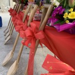 閃耀著金銅色光輝的開工鏟子，每把都身負(fù)重任，將開啟東區(qū)「新業(yè)築森鄰」美好家園。