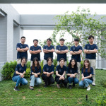 從房屋簽約到售後服務(wù)，新業(yè)以職人精神，結(jié)合行銷、客服、營建、活動部門，為住戶打造周全、溫暖的幸福旅程。