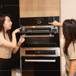 使用頻繁的小家電們，依照需求擁有完整的收納空間，大大提升各項(xiàng)電器的使用及流暢度。