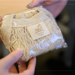 親手致上限量客製化-織網(wǎng)袋，輕巧方便、時(shí)尚環(huán)保。