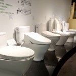 不可或缺的馬桶好朋友，每日使用上的親密接觸，如何能輕鬆清潔不費(fèi)力，也是職人衛(wèi)浴選品的考量點(diǎn)。