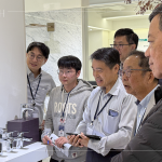 營(yíng)建、行銷(xiāo)、設(shè)計(jì)各部主管以跨部門(mén)方式討論整合，深入各建案的調(diào)性，以打造實(shí)用與質(zhì)感兼具的生活美學(xué)。