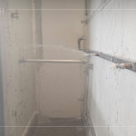 根據(jù)水密性測試規(guī)範(fàn)，選用螺旋式專用噴頭，以精確模擬雨水噴灑、滲透等情境。