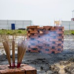 新業(yè)團(tuán)隊(duì)抱著虔誠的心，期盼即將開啟的【大塊森濤】工程平安順利。