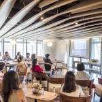 讓我們跟著總監(jiān)一同帶上行囊，將「佛羅倫斯」的香氛學問與歷史滿載而歸！