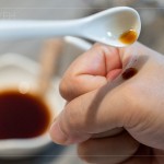 利用舌尖上的味蕾，品味最原始的黑豆香氣，記錄下味覺上的前、中、尾韻感受。