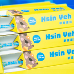 客製化的河貍環(huán)保吸管，用活力的黃色搭配建築ICON，可愛之餘也為環(huán)境盡一份心力。