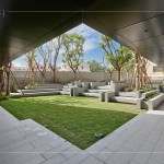 創(chuàng)遊式中庭，多層次石階，綠意層層環(huán)繞花樹(shù)，坐臥綠野香坡，天光劇場(chǎng)放映，與家人享生活的美好。