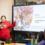 下半堂進行楓香果實手作課，透過老師的專業(yè)介紹下，了解大自然裡的生態(tài)與奧秘。