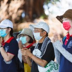 5月中旬，天氣已漸趨炎熱，新業(yè)建設(shè)卓勝隆董事長(zhǎng)（圖中）率領(lǐng)同仁一同前往筏子溪淨(jìng)溪，為環(huán)境保護(hù)盡一份心力，開(kāi)始前以虔誠(chéng)的心向河神祈求當(dāng)天平安順利。