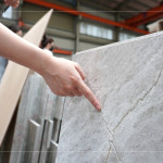 不規(guī)則的紋路代表著大自然的痕跡，也是石材獨一無二的特色，使石材在設(shè)計與裝修中展現(xiàn)獨特的美感，兼具功能與藝術(shù)價值。