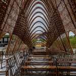 內(nèi)部的磨石子地板，則請到中部偏鄉(xiāng)的國高中同學(xué)施作，磨練職業(yè)技藝。業(yè)者提供