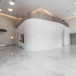 打破框架，平凡的柱子亦能做出行雲(yún)流水般之曲面－新業(yè)觀峰 完工實景圖。