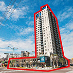 住家寬敞方正，建材配備高檔。