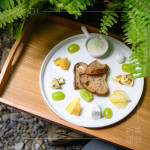 四款進(jìn)口乳酪－法國(guó)康堤、法國(guó)Saint Andre、藍(lán)紋、法國(guó)Abbaye de Tamie，搭配四款臺(tái)灣在地乳酪－哈魯米、新鮮山羊、絲翠新鮮起司、煙燻絲卡莫札，探索起司味蕾地圖。